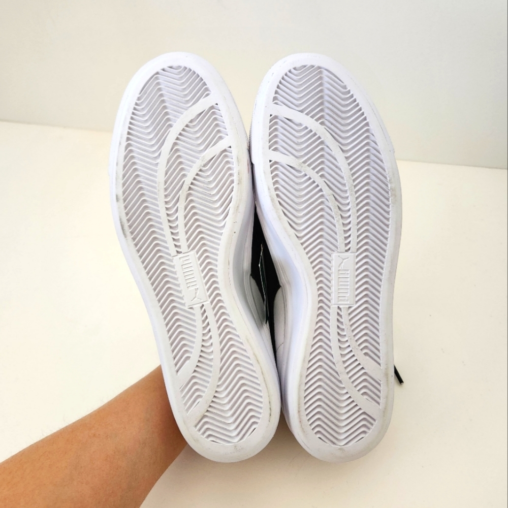 NEW BTS X Puma sneakers - Picture 4 of 5